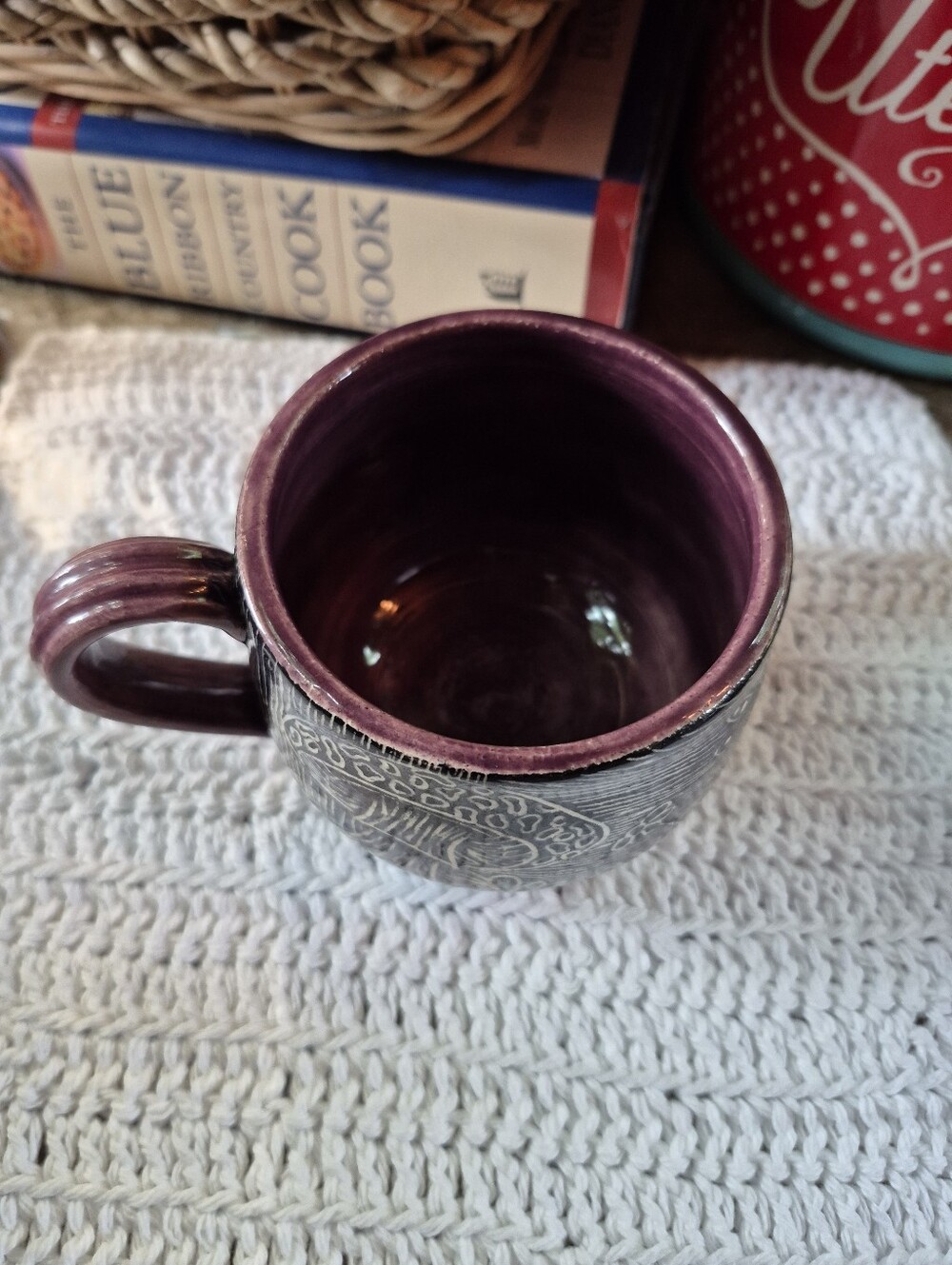 New Sgraffito Mushroom Floral Design Plum-Purple Glazed Handcrafted Signed Mug - Picture 3 of 8